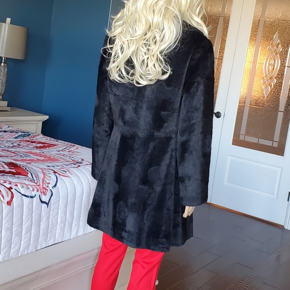 BETTY ROSE VINTAGE BLACK FAUX FUR COAT SZ S/M - Picture 7 of 15